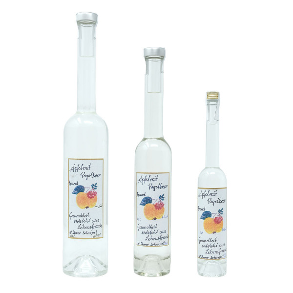 Vogelbeerschnaps mit Apfel